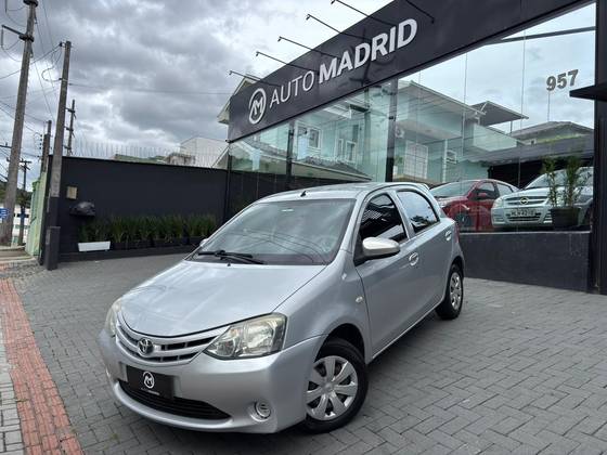 TOYOTA ETIOS 1.3 X 16V FLEX 4P MANUAL